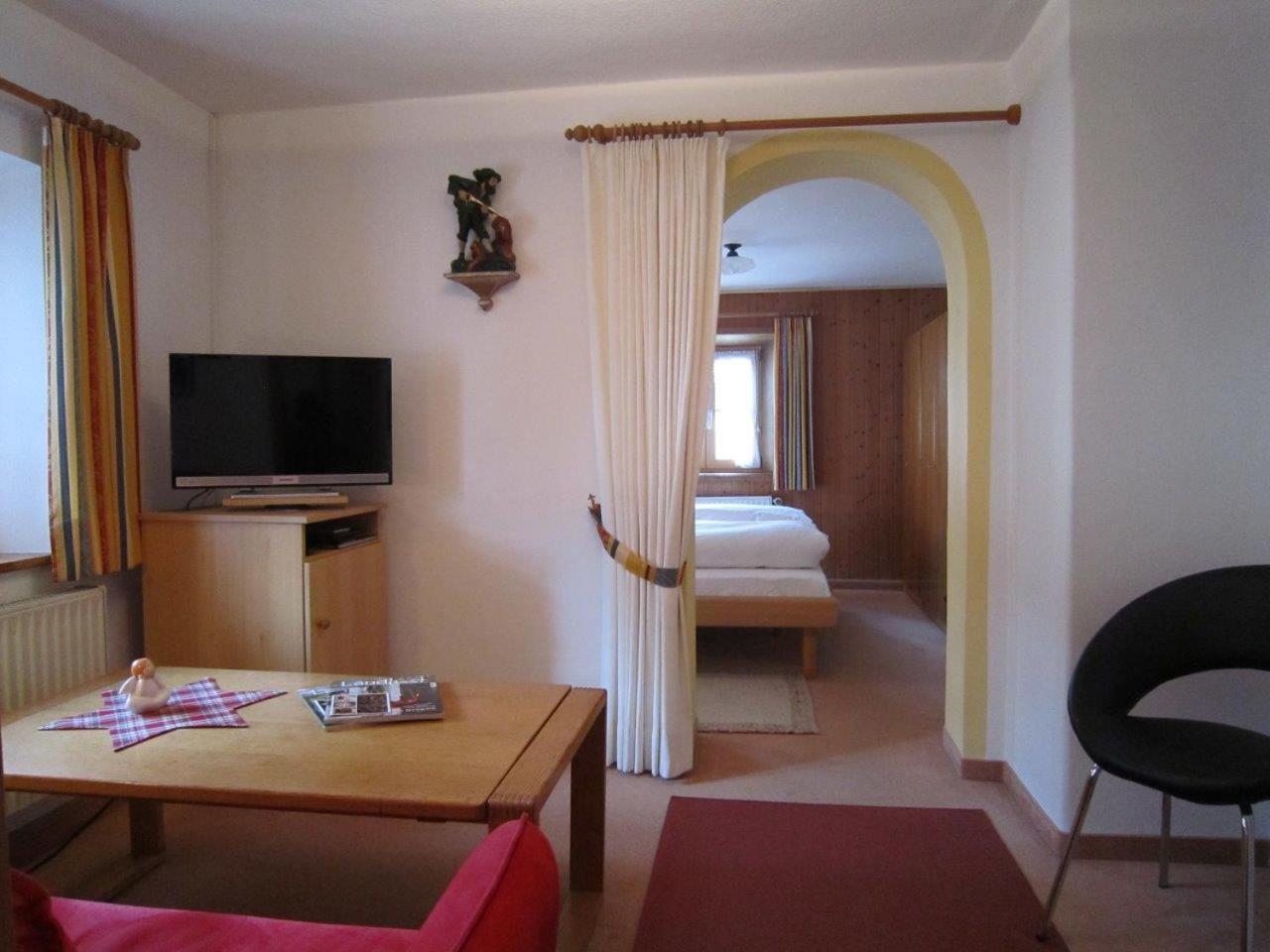 אוברמרגואה Gaestehaus Unruh מראה חיצוני תמונה